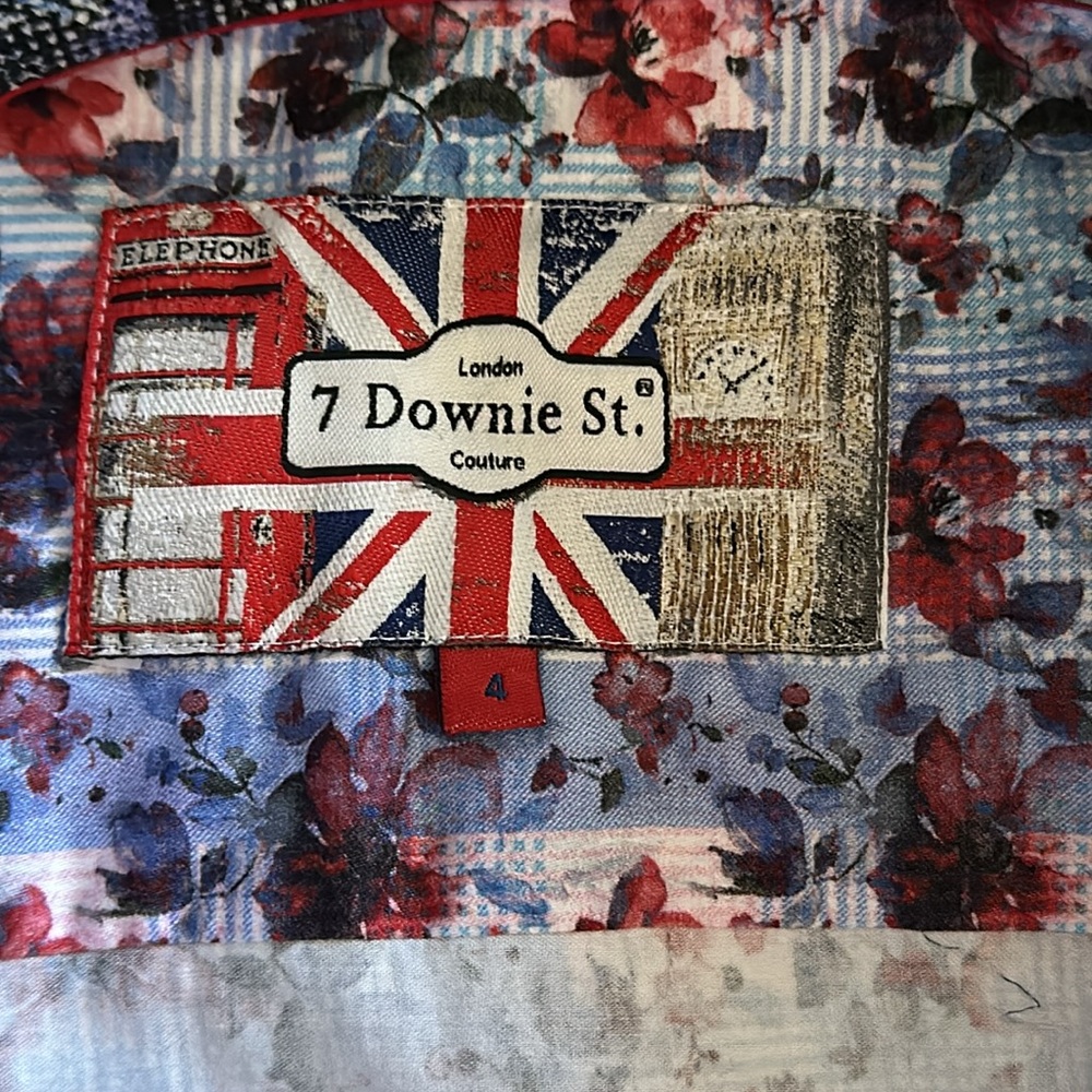 7 DOWNIE ST. LONDON button down floral shirt. Size “4” (M). Blue/red/pink. EUC. - Picture 4 of 13